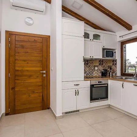 In - Insel 41263 Apartment Vir